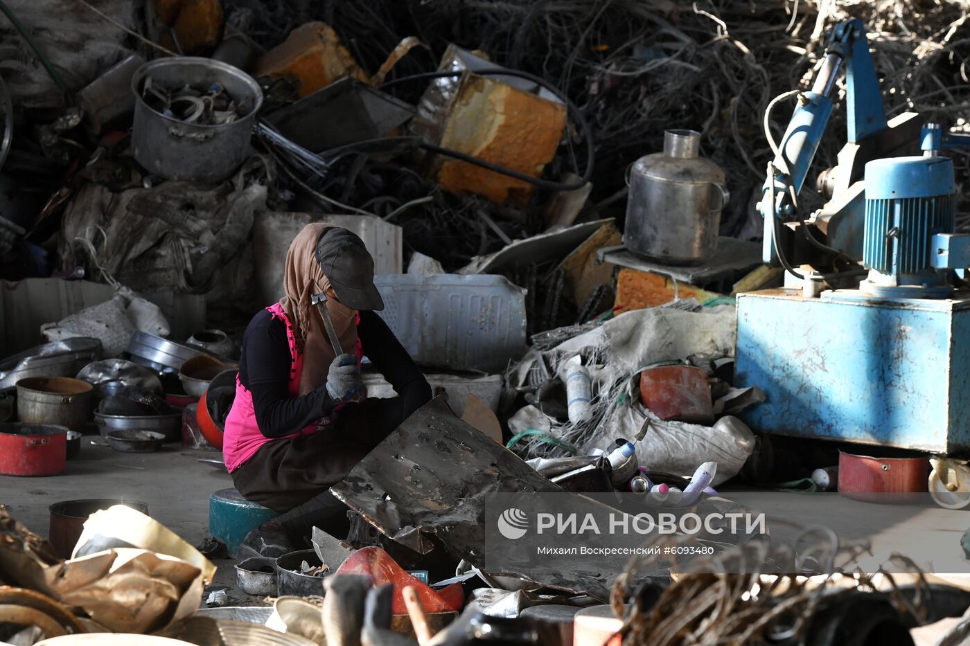 Производство алюминия на частном заводе вблизи Дамаска