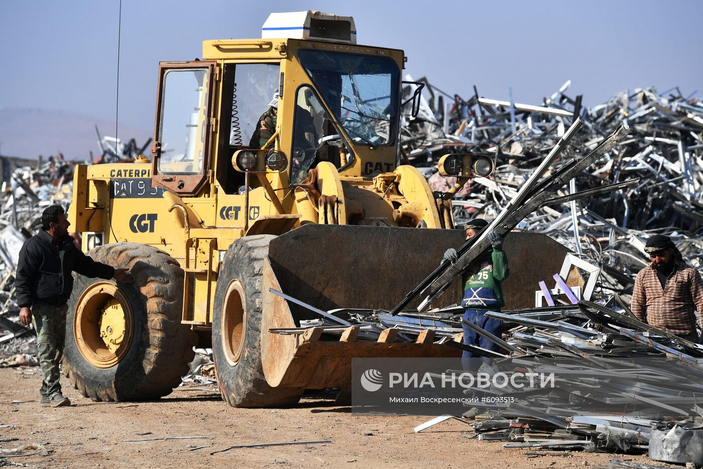 Производство алюминия на частном заводе вблизи Дамаска