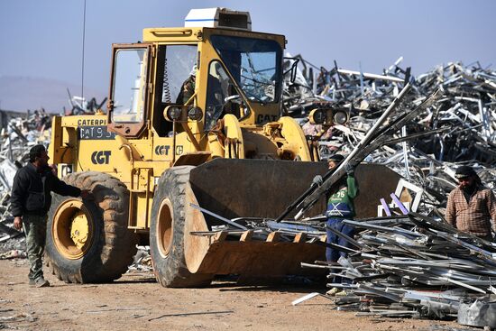 Производство алюминия на частном заводе вблизи Дамаска