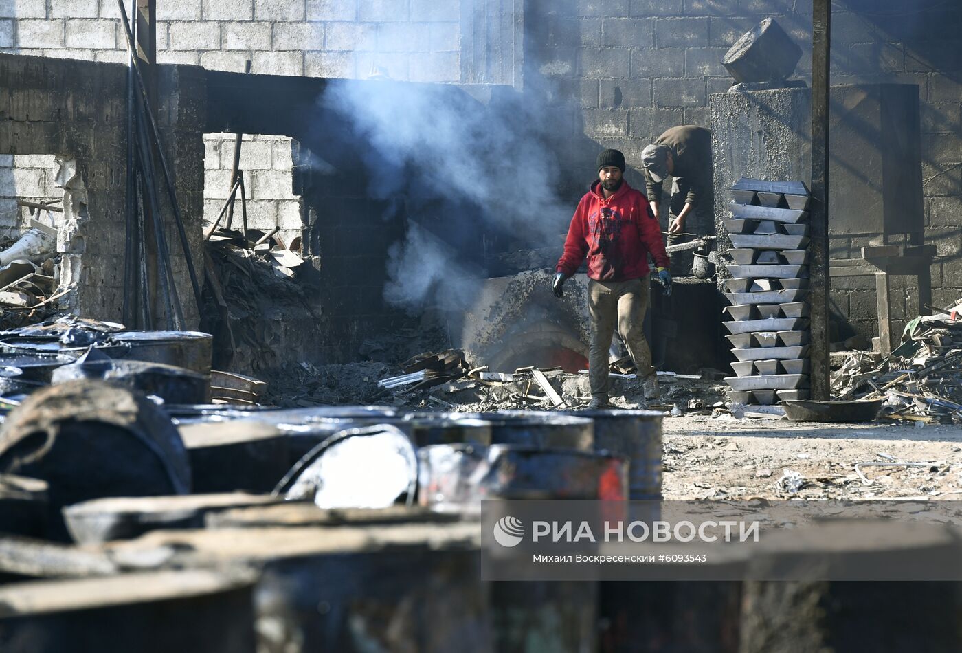 Производство алюминия на частном заводе вблизи Дамаска