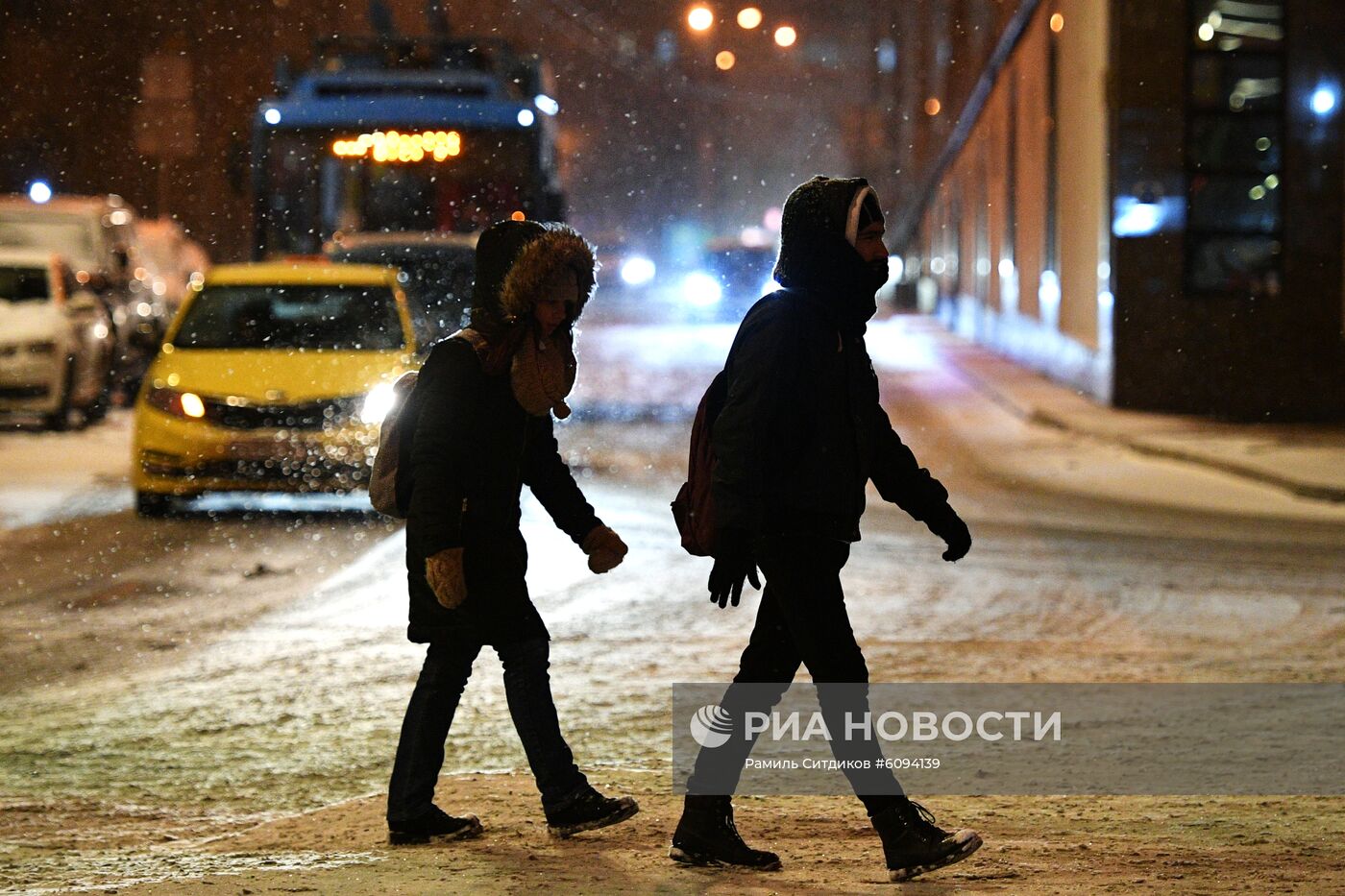 Снег в Москве