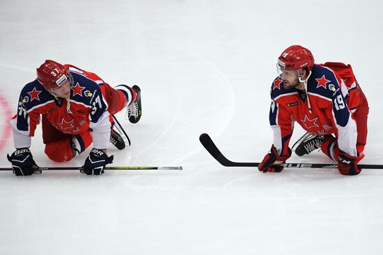 Хоккей. КХЛ. Матч ЦСКА — "Динамо" (Москва)"