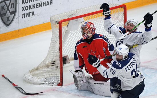 Хоккей. КХЛ. Матч ЦСКА — "Динамо" (Москва)"