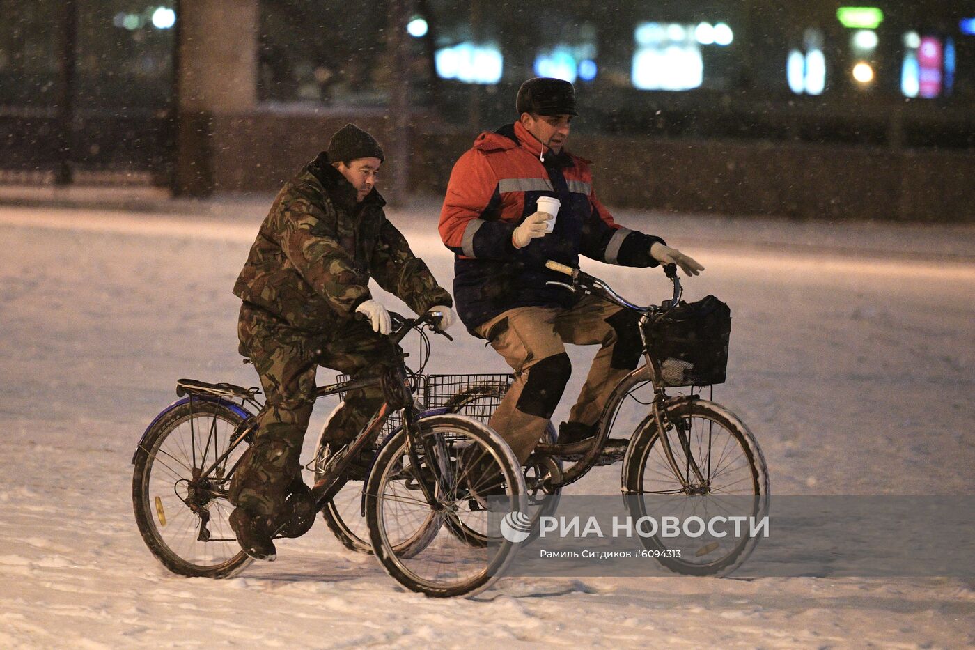 Снег в Москве