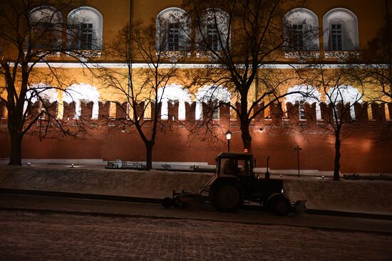 Снег в Москве