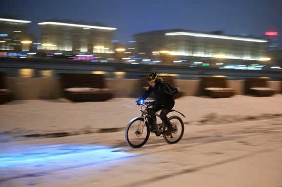 Снег в Москве