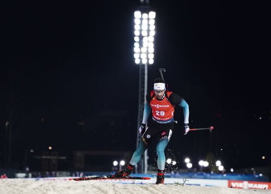 Биатлон. I этап Кубка мира. Мужчины. Индивидуальная гонка