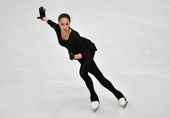 Фигурное катание. Финал Гран-При. Женщины. Тренировки