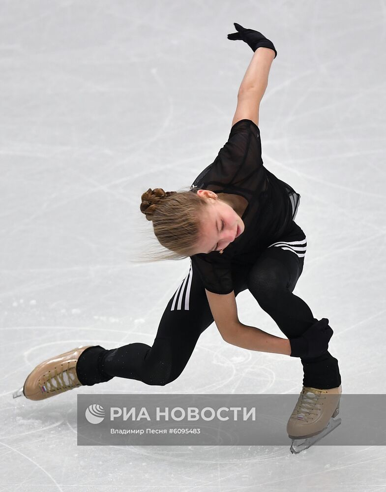 Фигурное катание. Финал Гран-При. Женщины. Тренировки