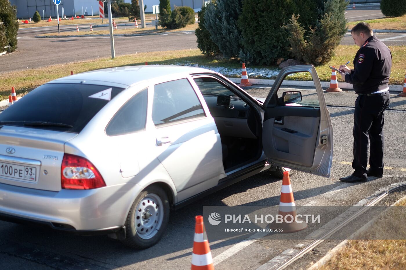 Сдача экзаменов в ГИБДД