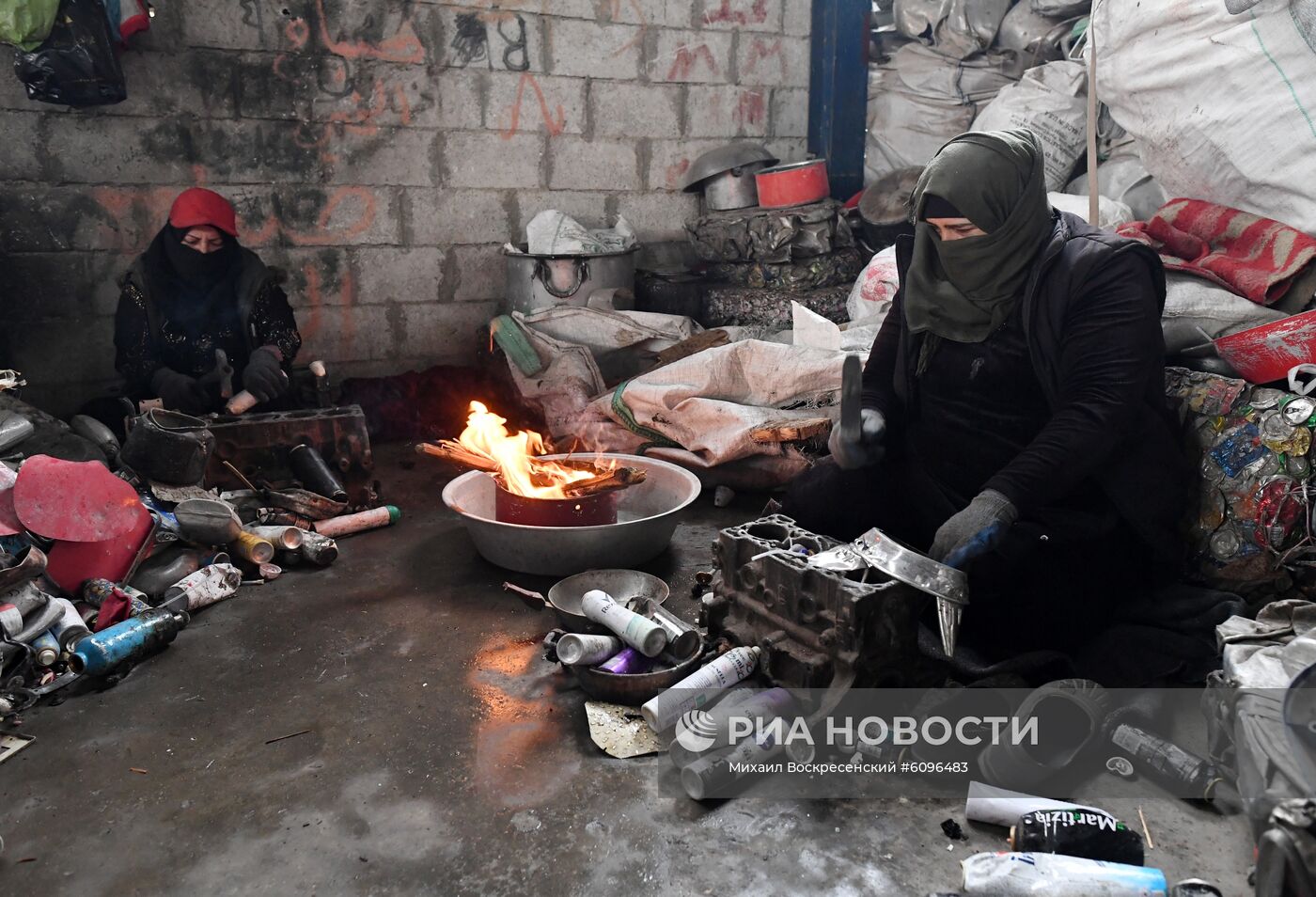 Производство алюминия на частном заводе вблизи Дамаска