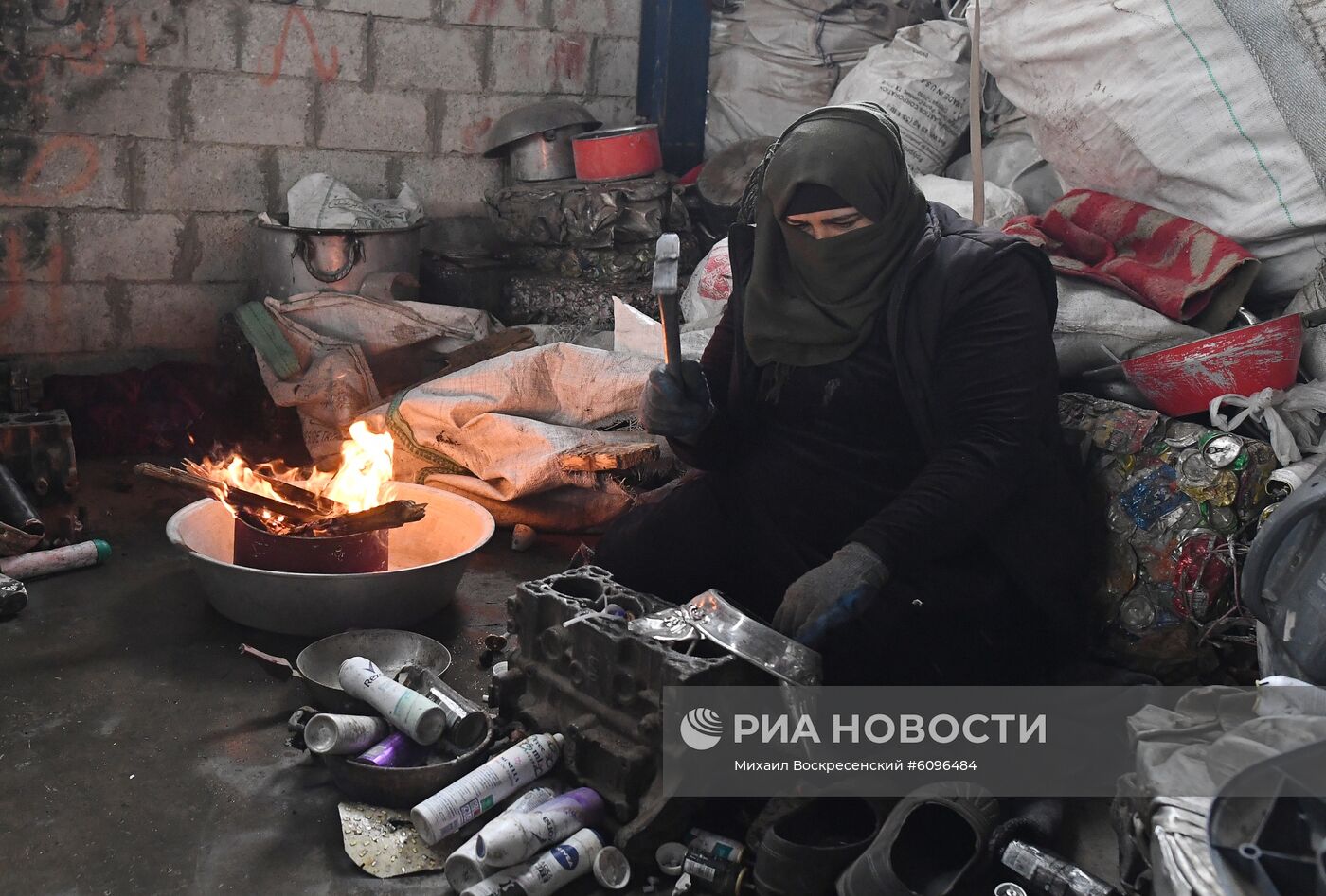 Производство алюминия на частном заводе вблизи Дамаска