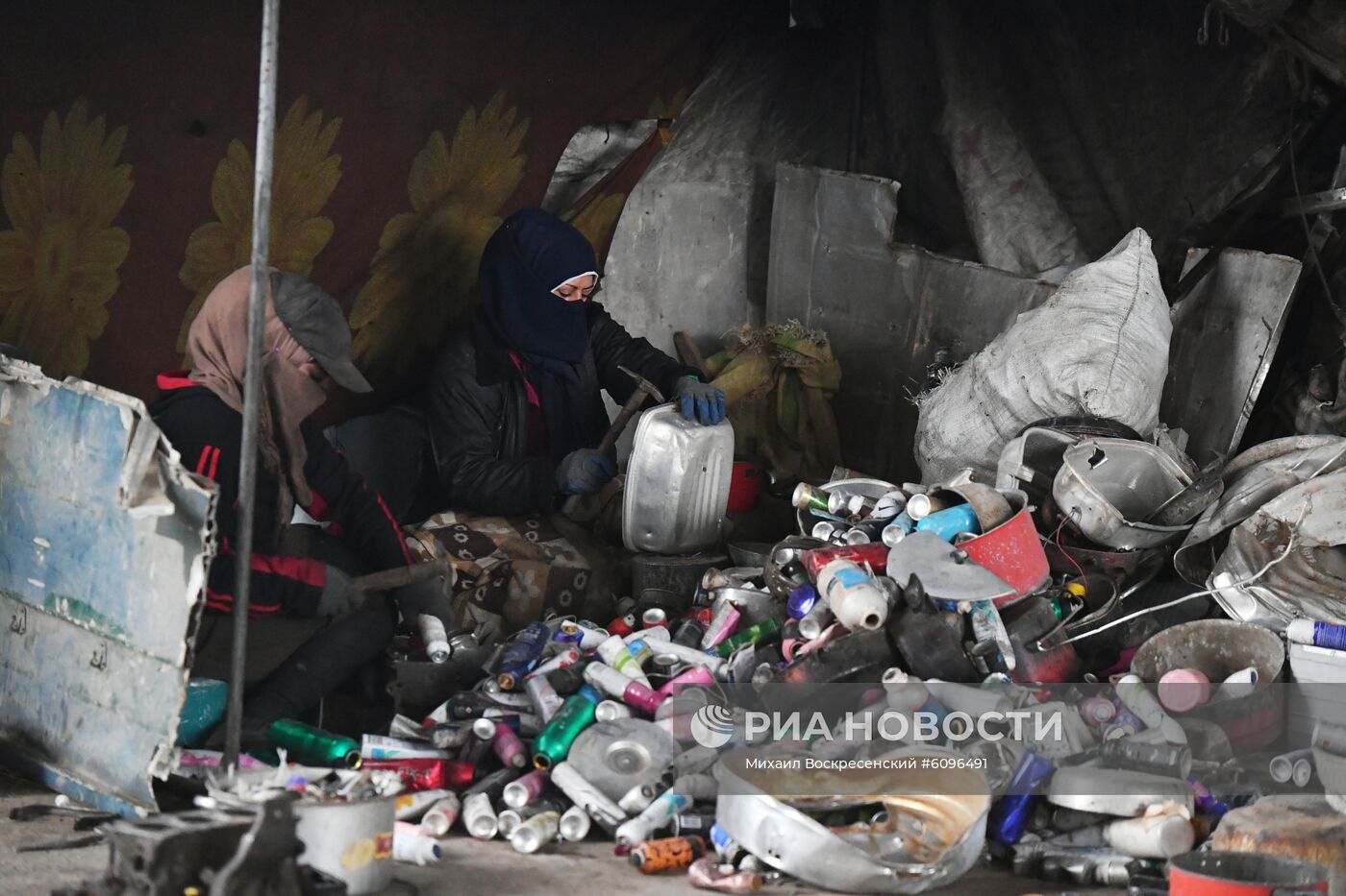 Производство алюминия на частном заводе вблизи Дамаска