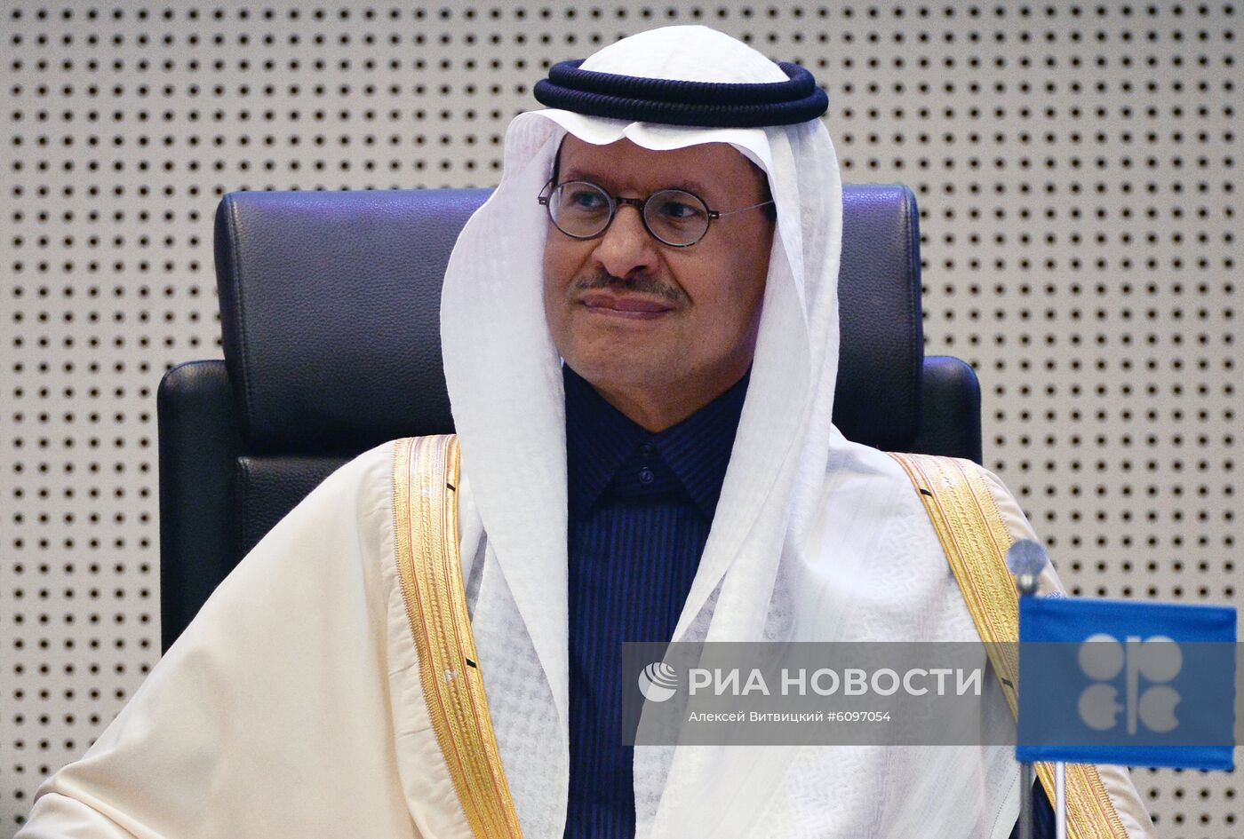 Заседание стран-участниц соглашения о сокращении добычи нефти ОПЕК+