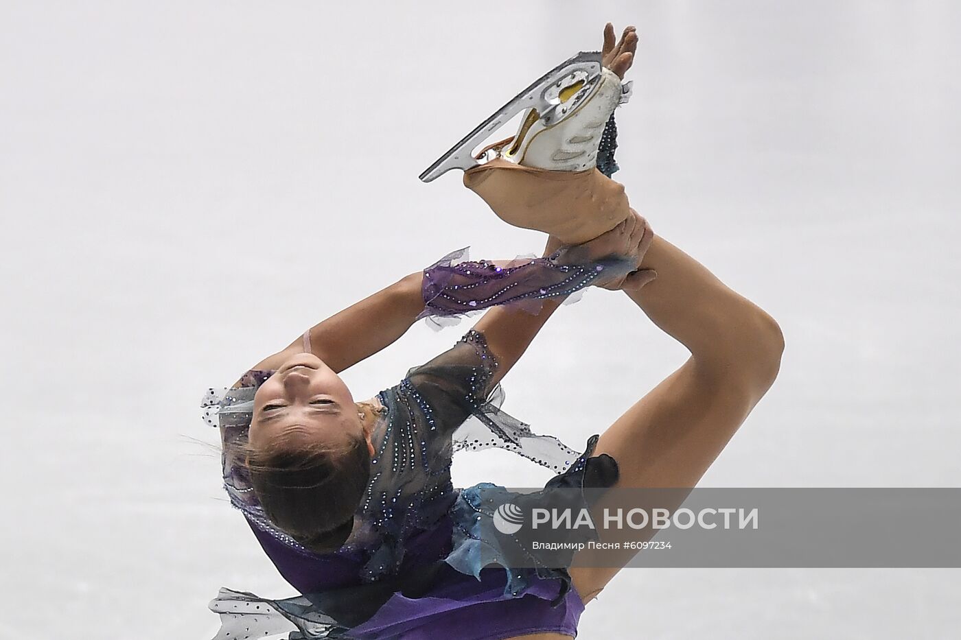 Фигурное катание. Финал ГП. Юниоры. Женщины. Произвольная программа