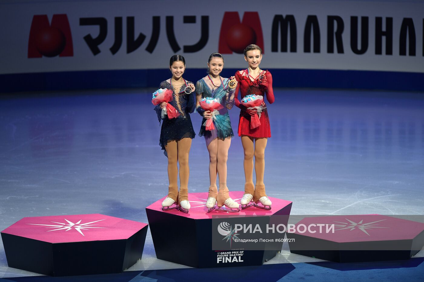 Фигурное катание. Финал ГП. Юниоры. Женщины. Произвольная программа