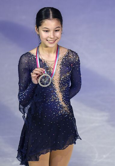 Фигурное катание. Финал ГП. Юниоры. Женщины. Произвольная программа