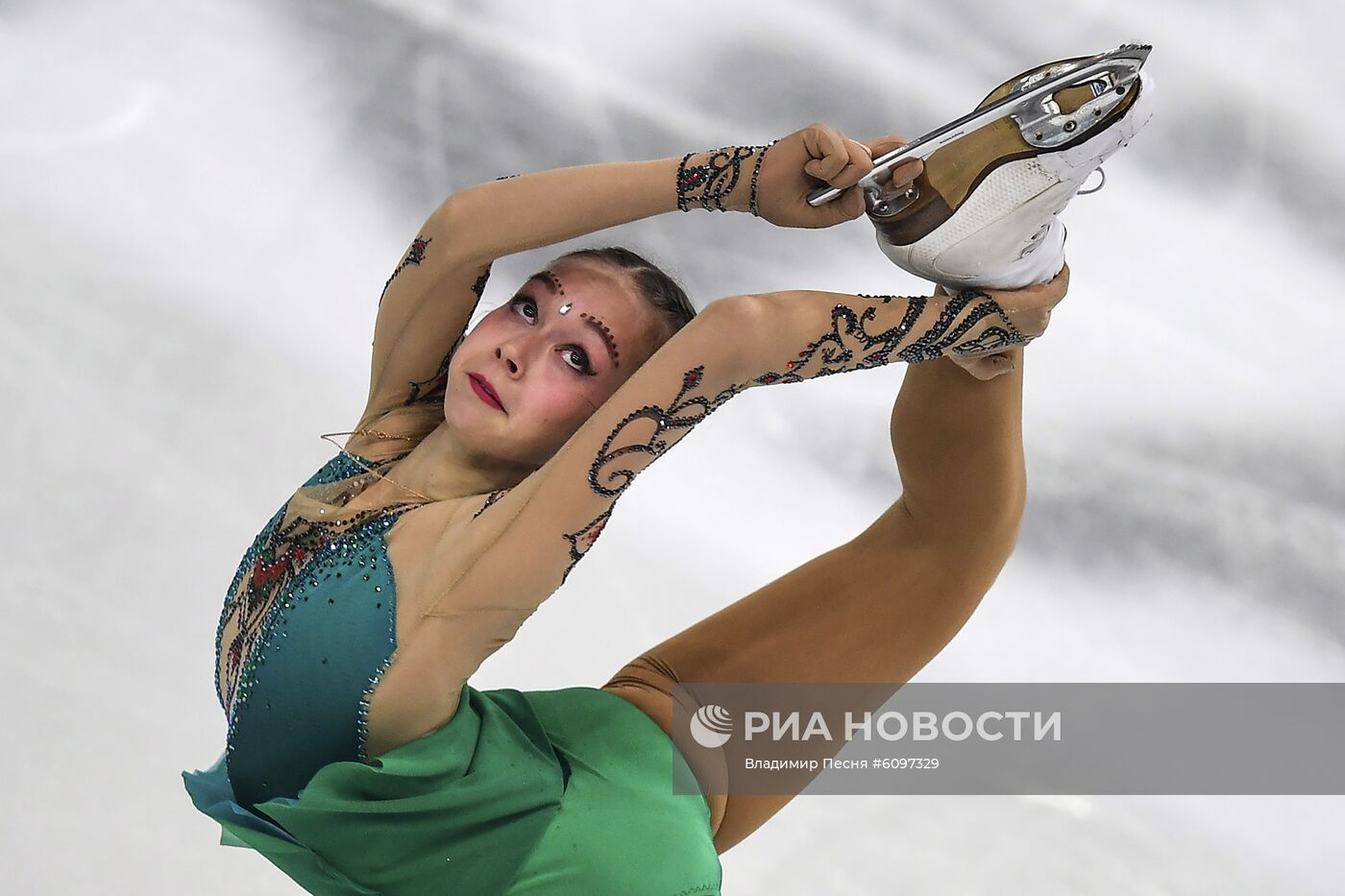 Фигурное катание. Финал ГП. Юниоры. Женщины. Произвольная программа