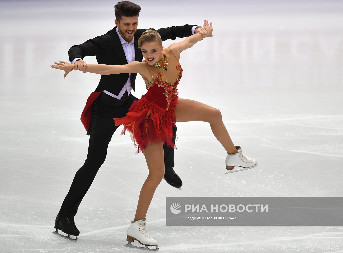 Фигурное катание. Финал ГП. Танцы. Ритмический танец