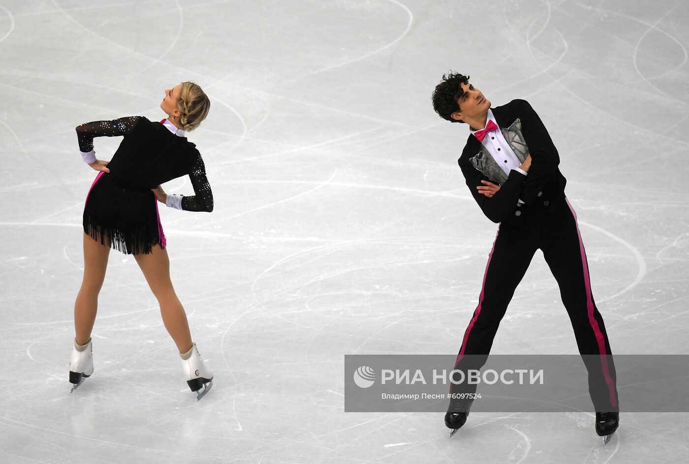 Фигурное катание. Финал ГП. Танцы. Ритмический танец