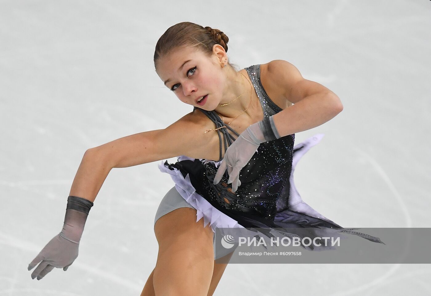 Фигурное катание. Финал ГП. Женщины. Короткая программа