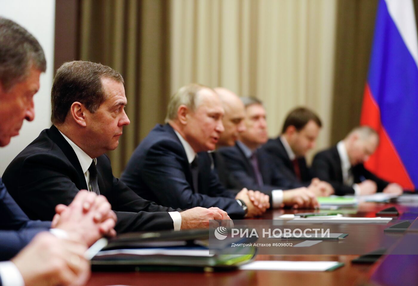 Президент РФ В. Путин провел переговоры с президентом Белоруссии А. Лукашенко в Сочи