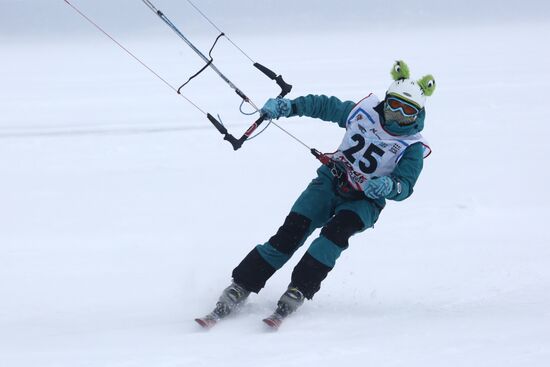 Сноукайтинг в Новосибирске