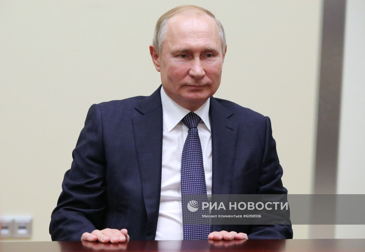 Президент РФ В. Путин провел переговоры с президентом Белоруссии А. Лукашенко в Сочи