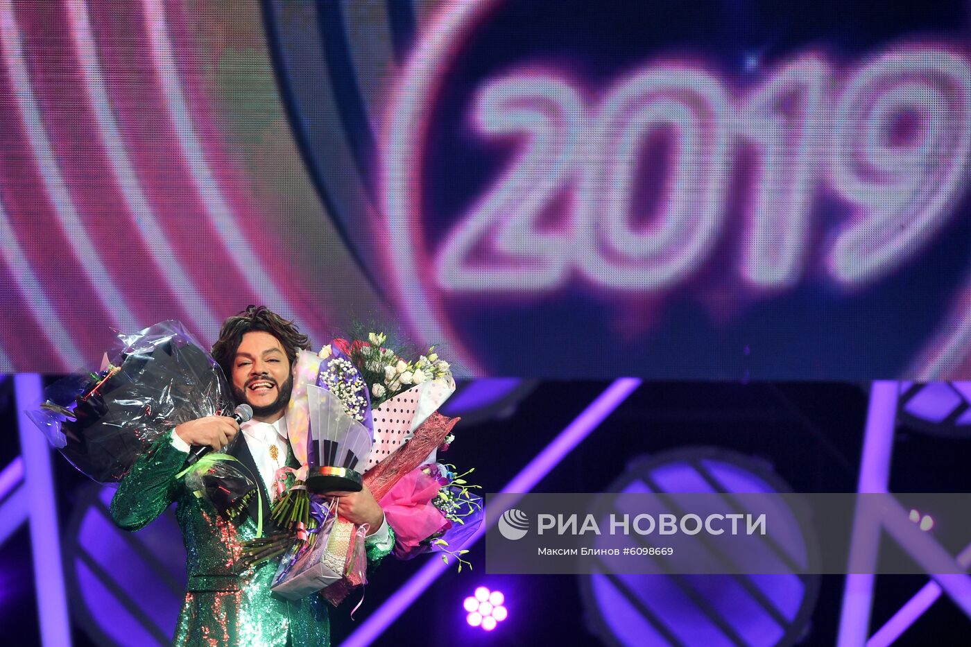 Фестиваль "Песня года — 2019"