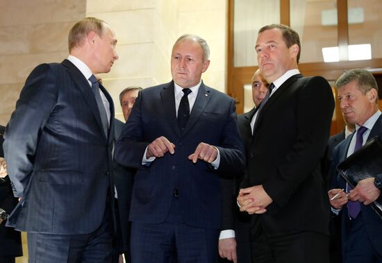 Президент РФ В. Путин провел переговоры с президентом Белоруссии А. Лукашенко в Сочи