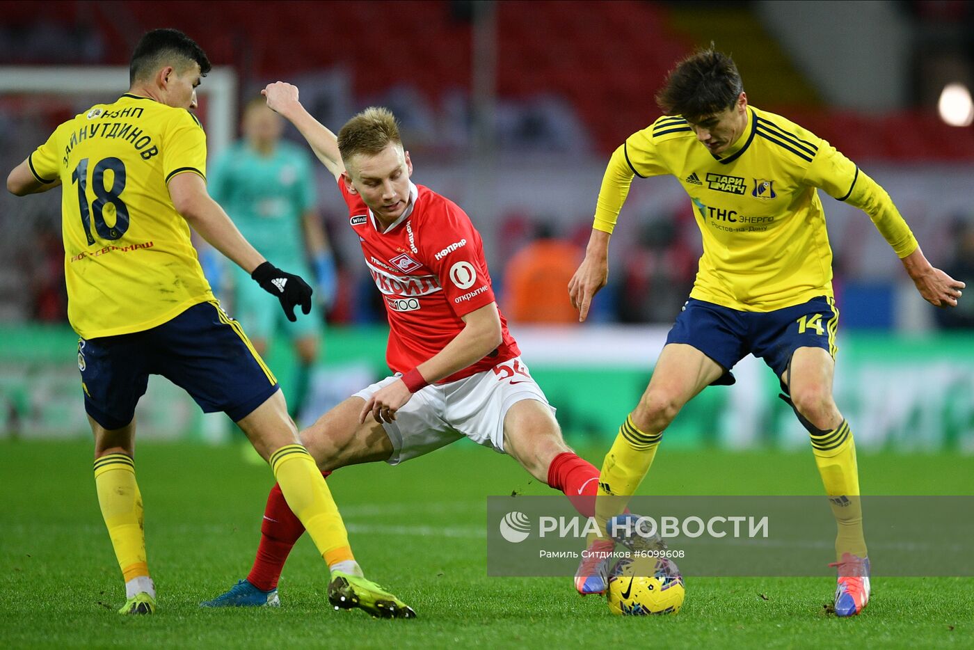 Футбол. РПЛ. Матч "Спартак" "Ростов"