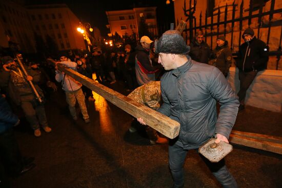 Акции протеста на Украине