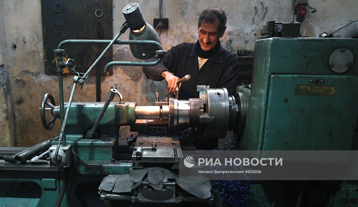 Завод по производству алюминиевого профиля в пригороде Дамаска