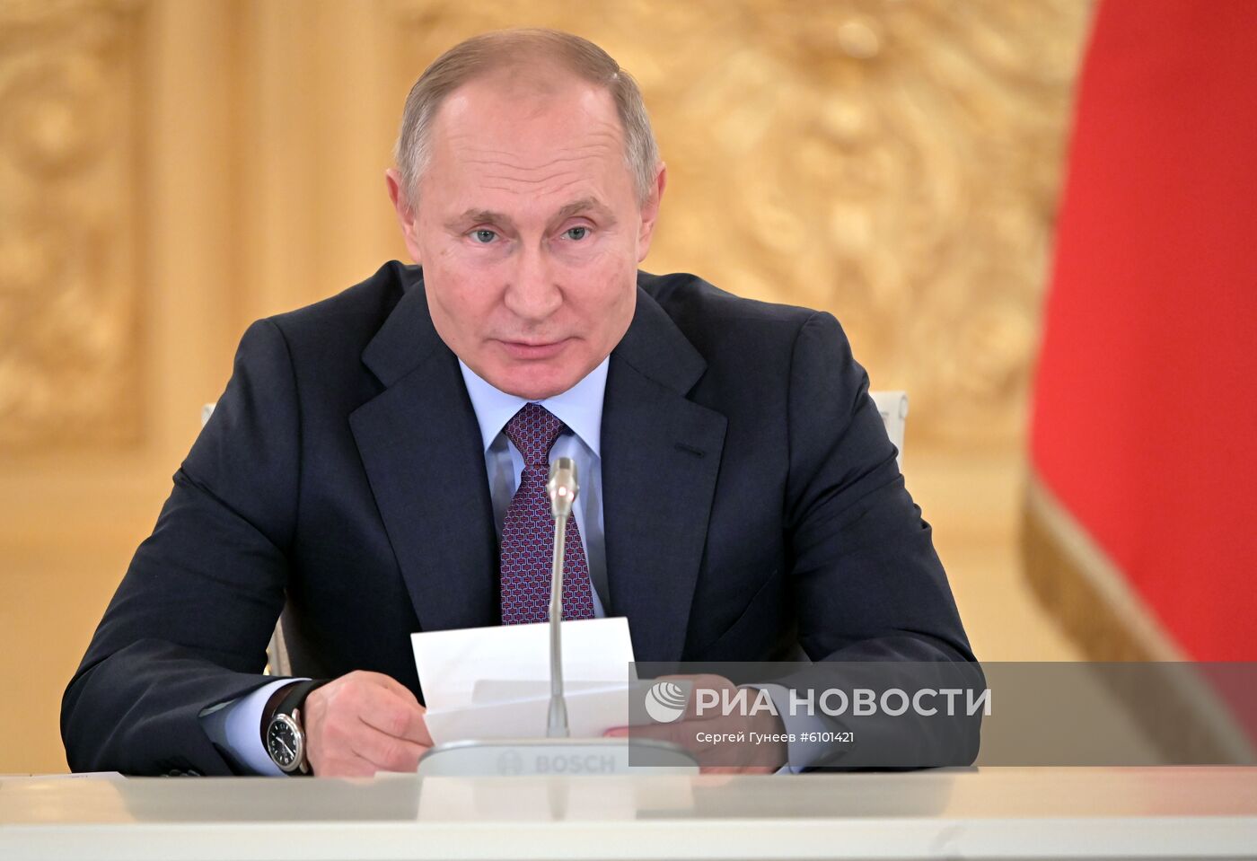 Президент РФ В. Путин провел заседание Совета по развитию гражданского общества и правам человека