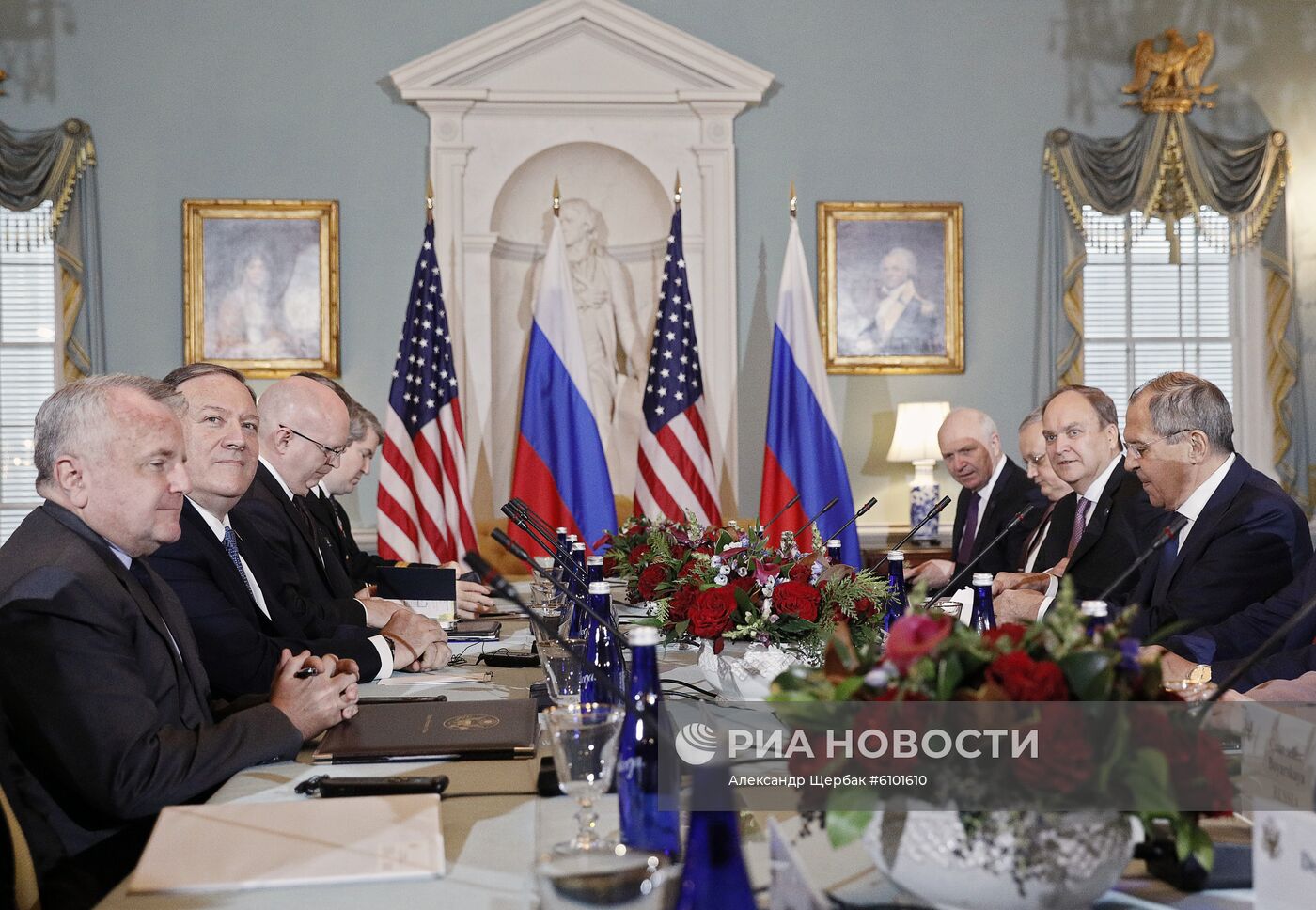 Встреча главы МИД РФ С. Лаврова и госсекретаря США М. Помпео