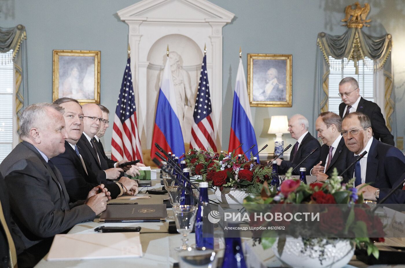Встреча главы МИД РФ С. Лаврова и госсекретаря США М. Помпео