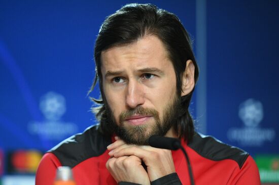 Футбол. Лига чемпионов. Тренировка ФК "Локомотив"