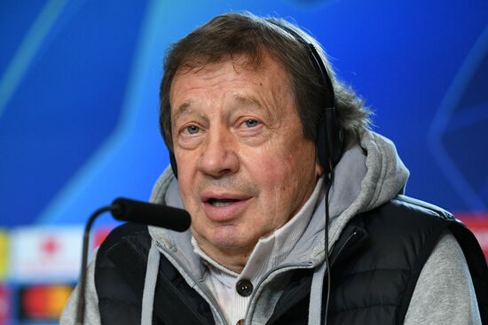 Футбол. Лига чемпионов. Тренировка ФК "Локомотив"