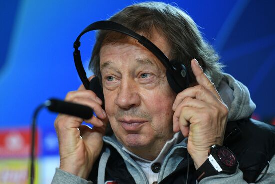 Футбол. Лига чемпионов. Тренировка ФК "Локомотив"