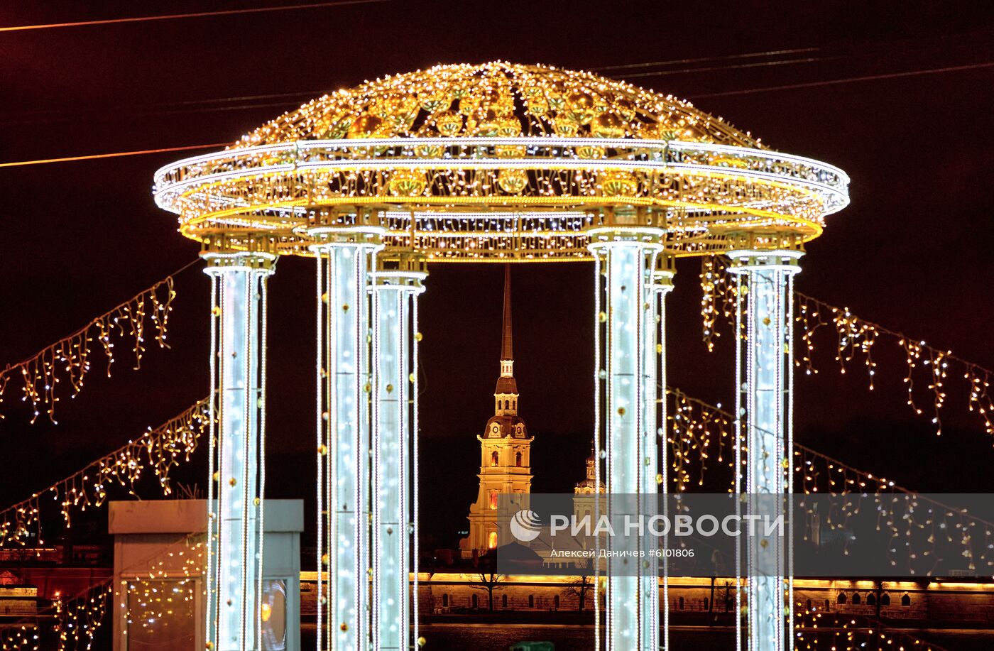 Предновогодний Санкт-Петербург