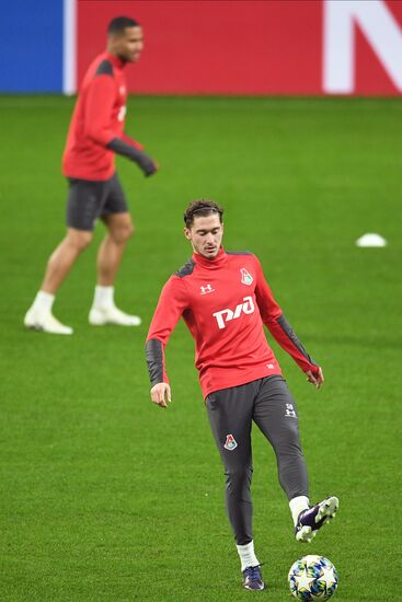 Футбол. Лига чемпионов. Тренировка ФК "Локомотив"