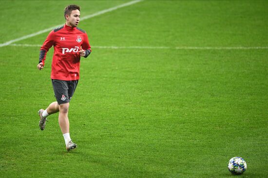 Футбол. Лига чемпионов. Тренировка ФК "Локомотив"