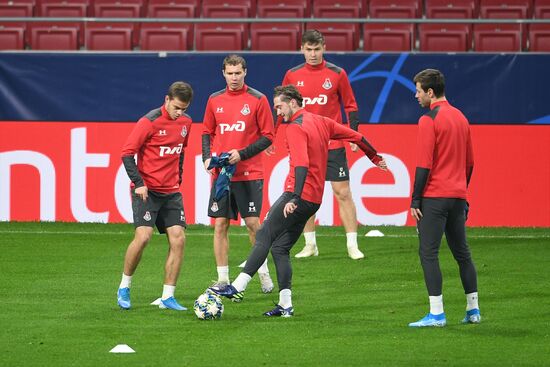 Футбол. Лига чемпионов. Тренировка ФК "Локомотив"