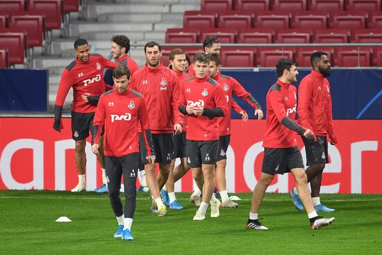 Футбол. Лига чемпионов. Тренировка ФК "Локомотив"