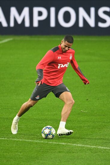 Футбол. Лига чемпионов. Тренировка ФК "Локомотив"