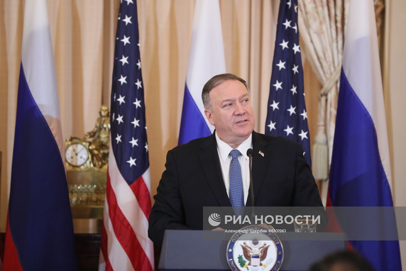 Встреча главы МИД РФ С. Лаврова и госсекретаря США М. Помпео