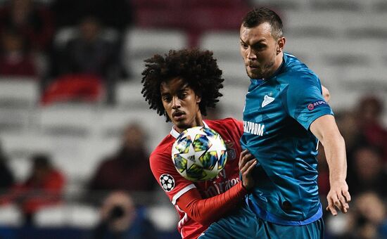 Футбол. Лига чемпионов. Матч "Бенфика"  "Зенит"