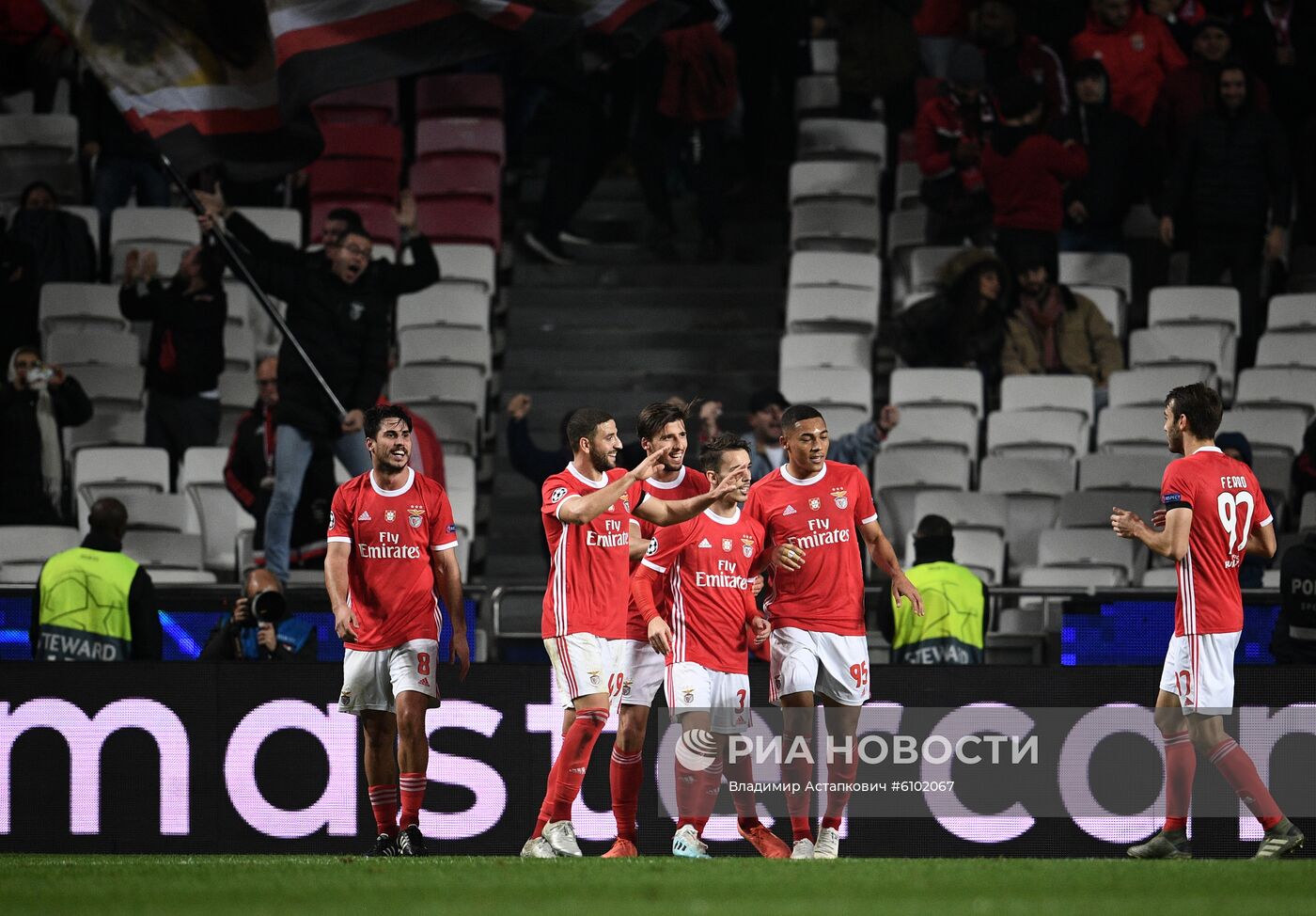 Футбол. Лига чемпионов. Матч "Бенфика" "Зенит"