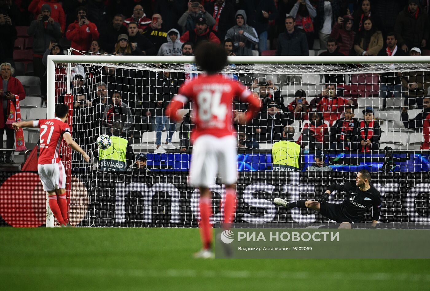 Футбол. Лига чемпионов. Матч "Бенфика" "Зенит"