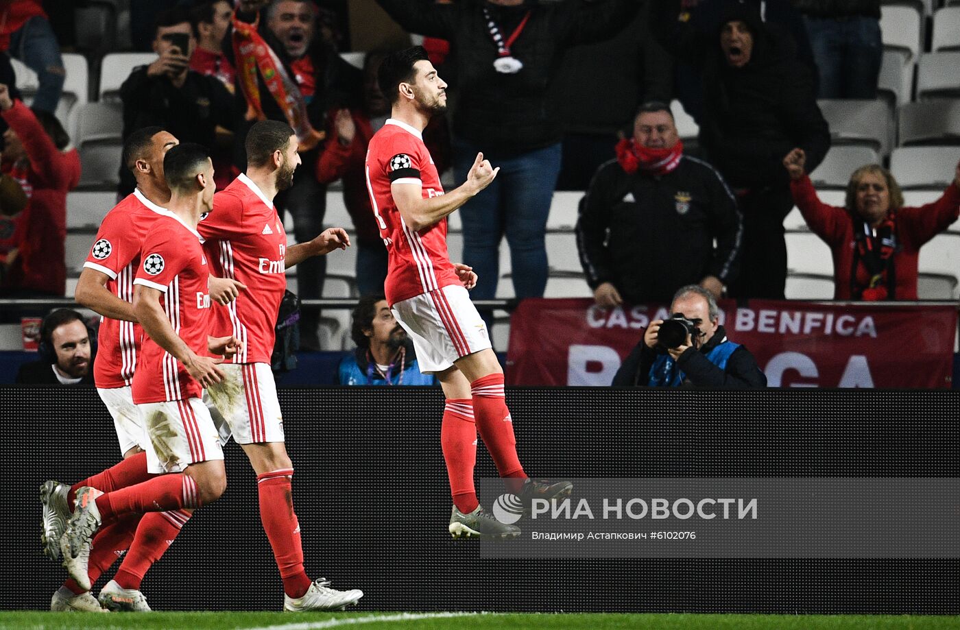 Футбол. Лига чемпионов. Матч "Бенфика" "Зенит"